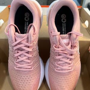 Nike Women's Soft Pink Sneakers